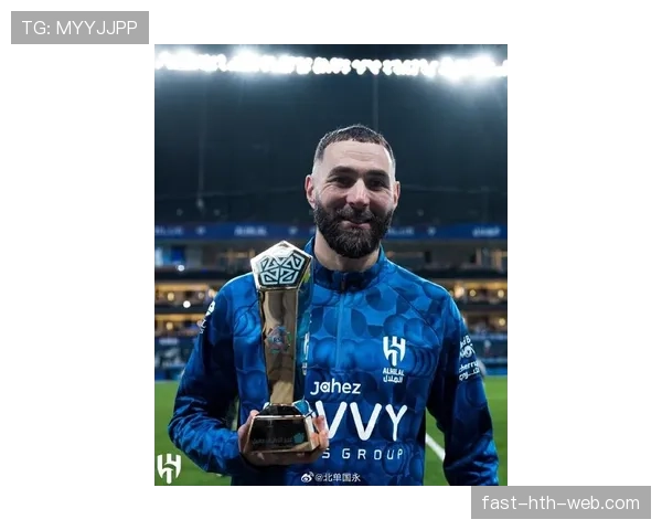 本泽马本赛季前插更频繁，直塞撕开防线成进攻关键