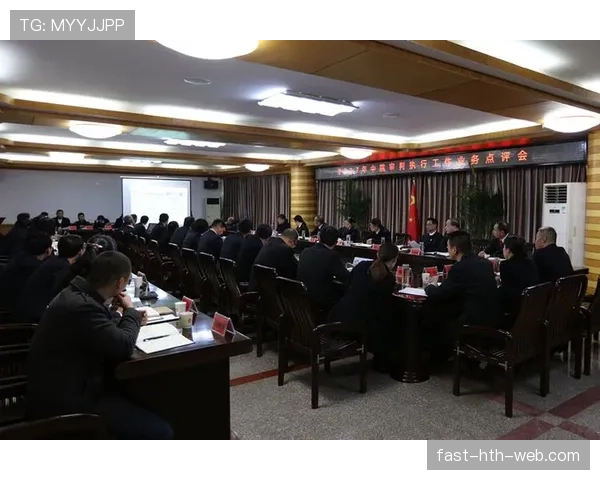 深入解析篮球比赛中裁判协商判罚流程的规则